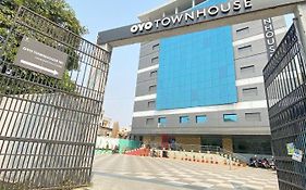 Swagstay Hotel Ownhouse 181 Nagpur